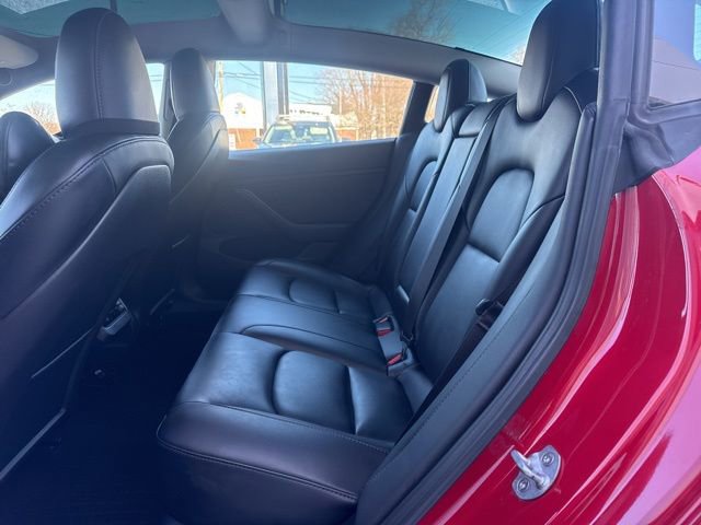 Used 2023 Tesla Model 3 Standard Range image 11