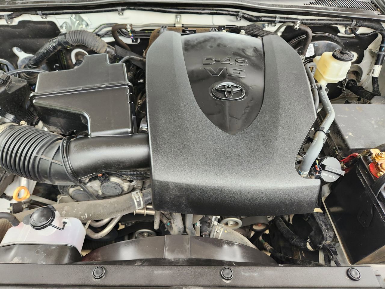 Used 2021 Toyota Tacoma SR5 RWD image 29