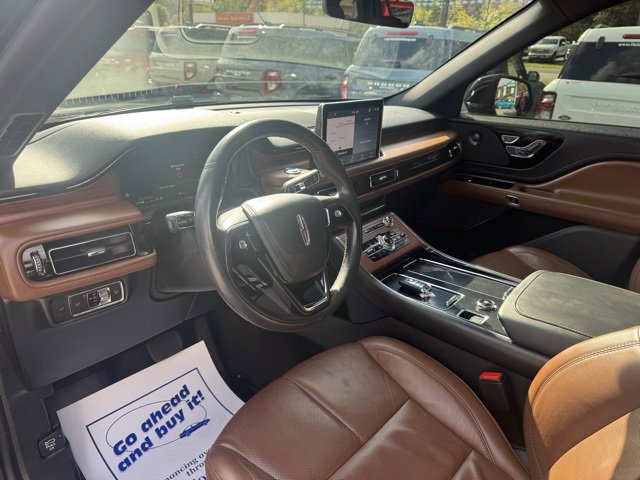 Used 2022 Lincoln Aviator Reserve w/ Elements Package Plus image 15