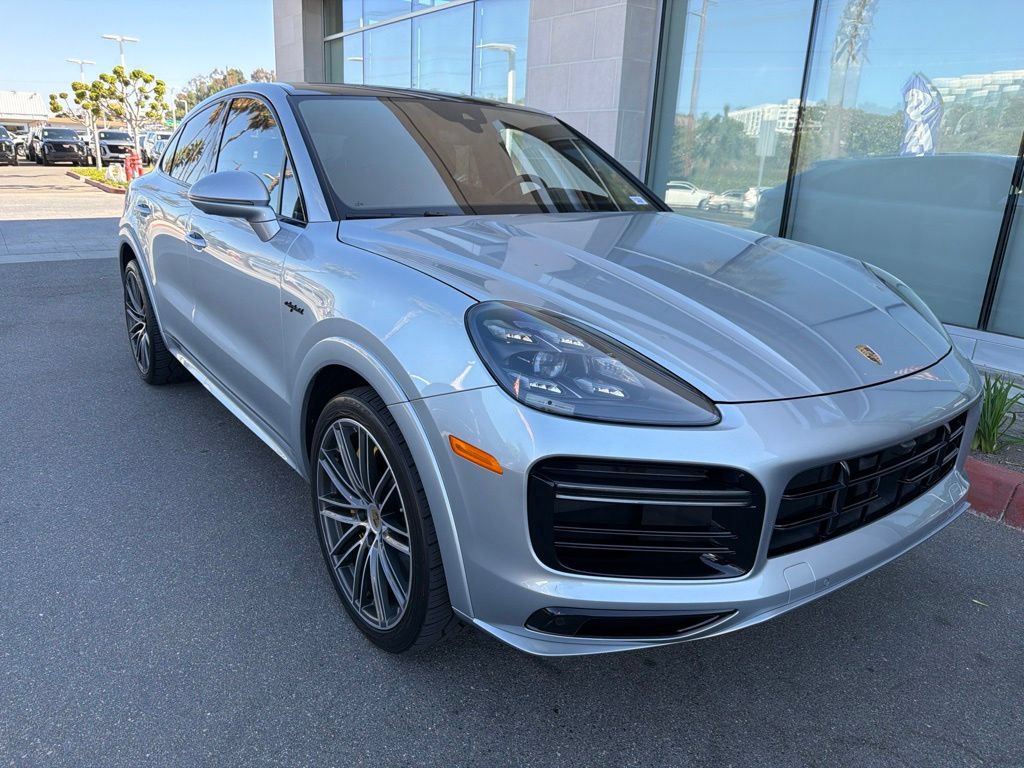 Used 2020 Porsche Cayenne Turbo S AWD/4WD image 11