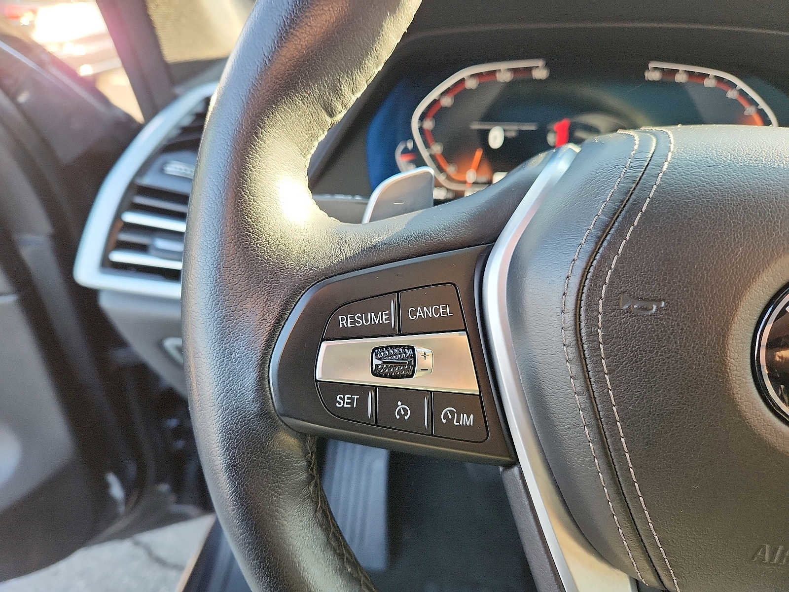 Certified 2022 BMW X5 xDrive40i w/ Premium Package image 20