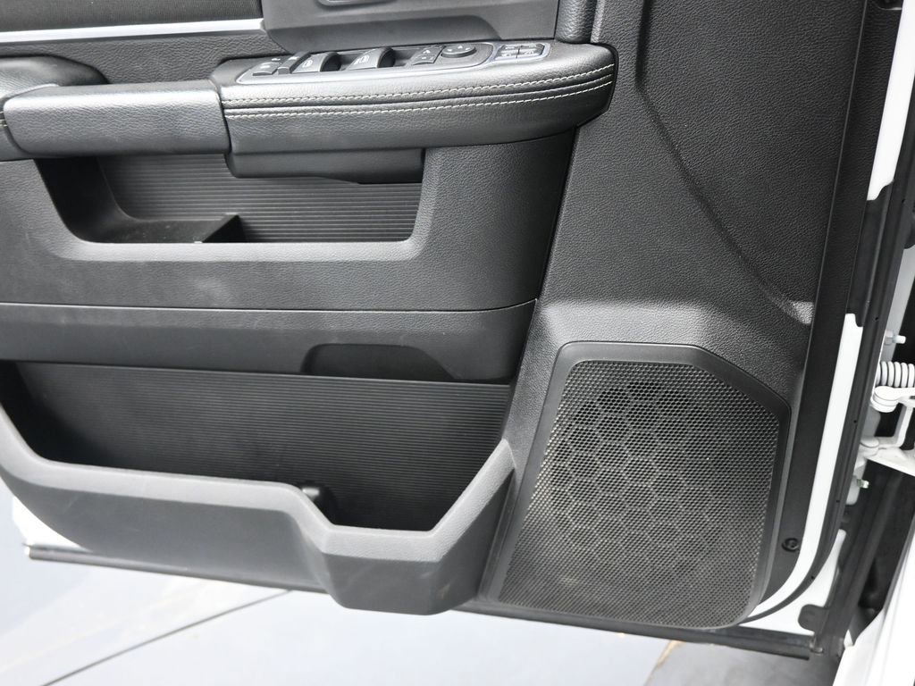 Used 2024 RAM 3500 Big Horn image 16