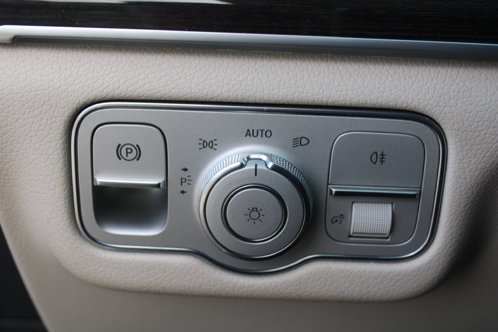 Used 2021 Mercedes-Benz GLE 350 4MATIC image 26