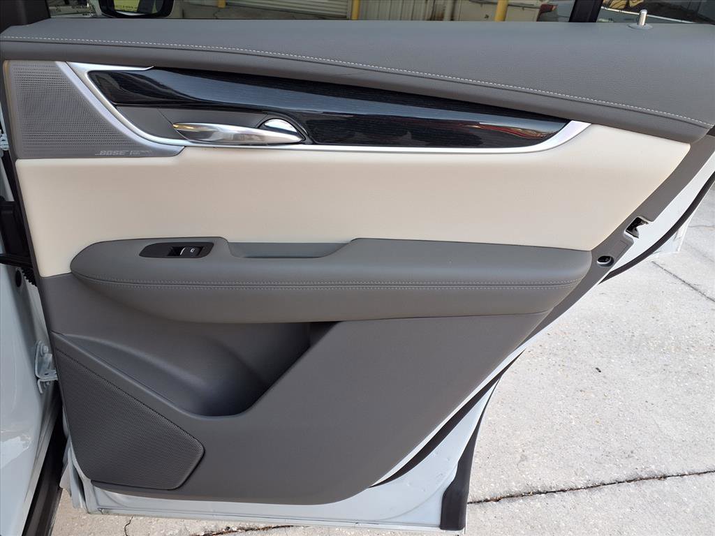 Certified 2024 Cadillac XT6 Premium Luxury w/ Technology Package image 12