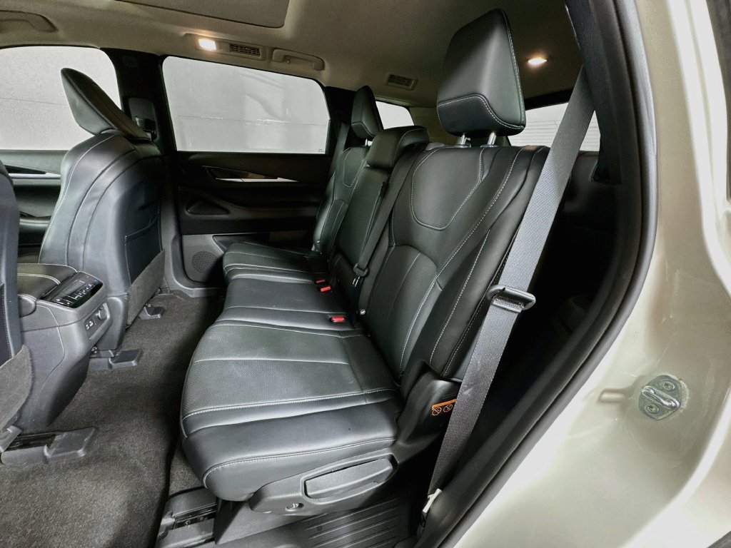 Certified 2023 INFINITI QX60 Pure AWD/4WD image 33