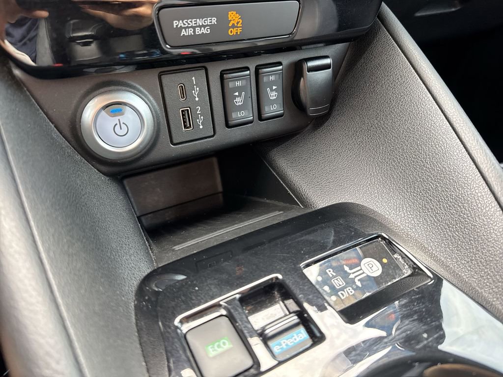 Used 2020 Nissan Leaf SL Plus FWD image 51