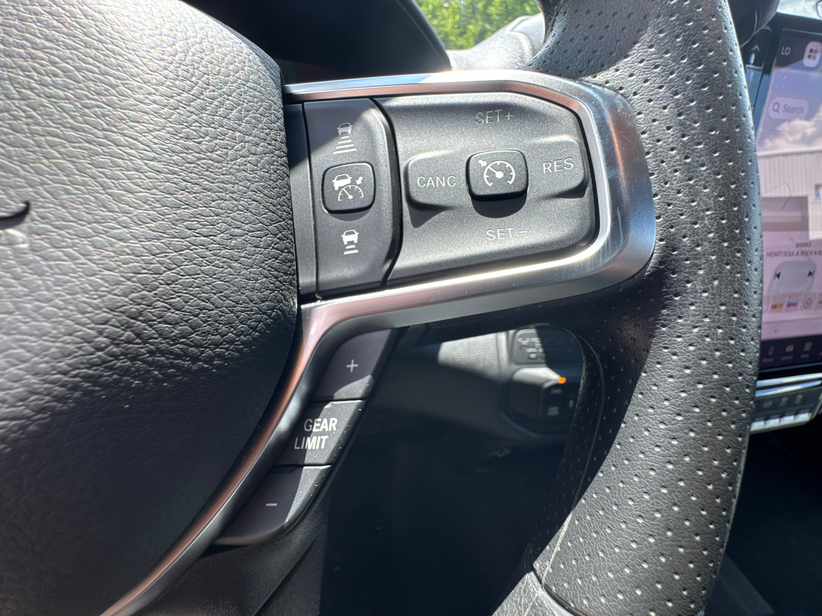 Used 2026 RAM 2500 Tradesman AWD/4WD image 27