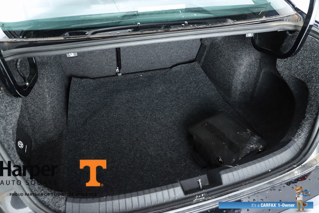 Used 2020 Volkswagen Jetta R-Line image 29