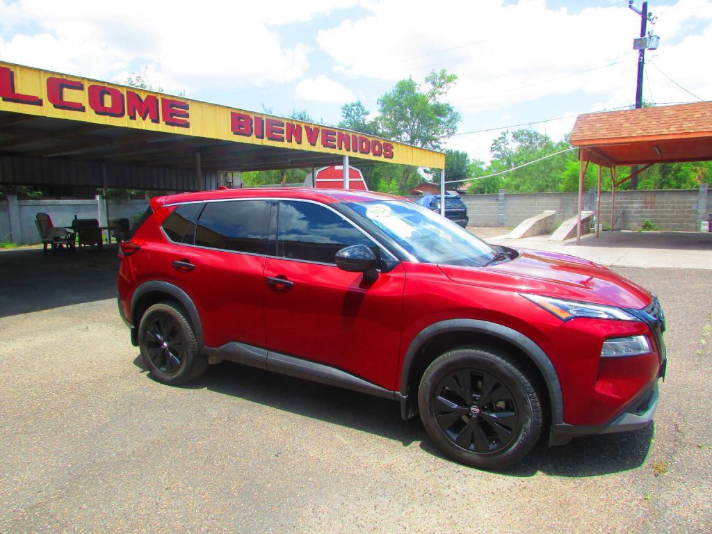 Used 2021 Nissan Rogue SV image 4