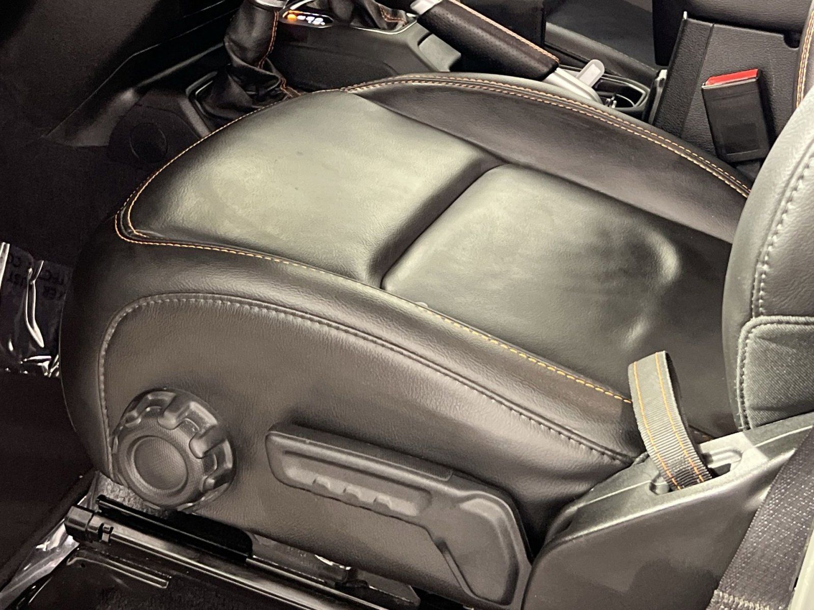 Used 2021 Jeep Gladiator Mojave AWD/4WD image 15