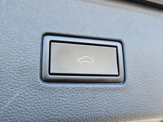 Used 2020 Volkswagen Atlas SE w/ Panoramic Sunroof Package image 8