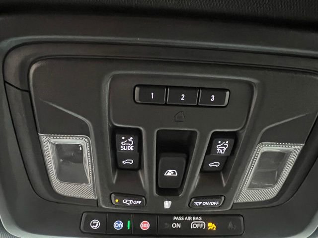 Used 2024 Chevrolet Silverado 2500 ZR2 w/ Technology Package AWD/4WD image 42