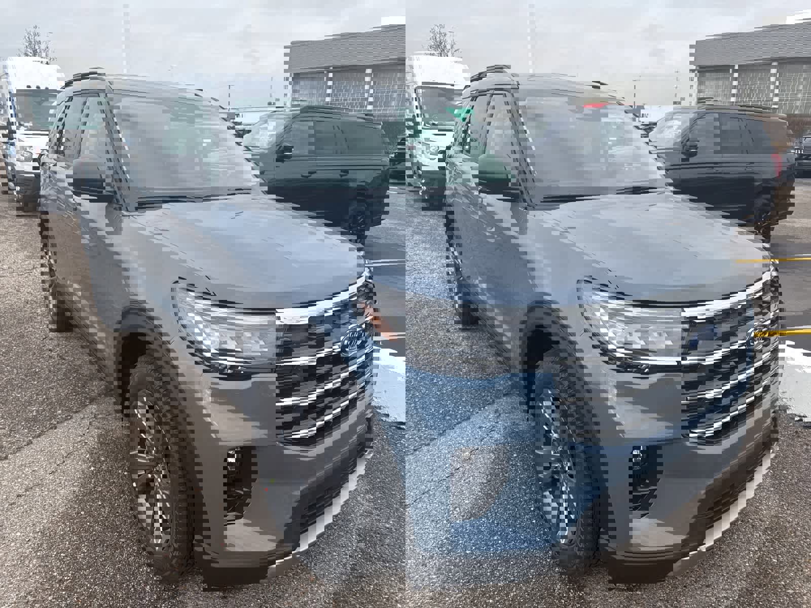 New 2026 Ford Explorer Active w/ Active Comfort Package image 15