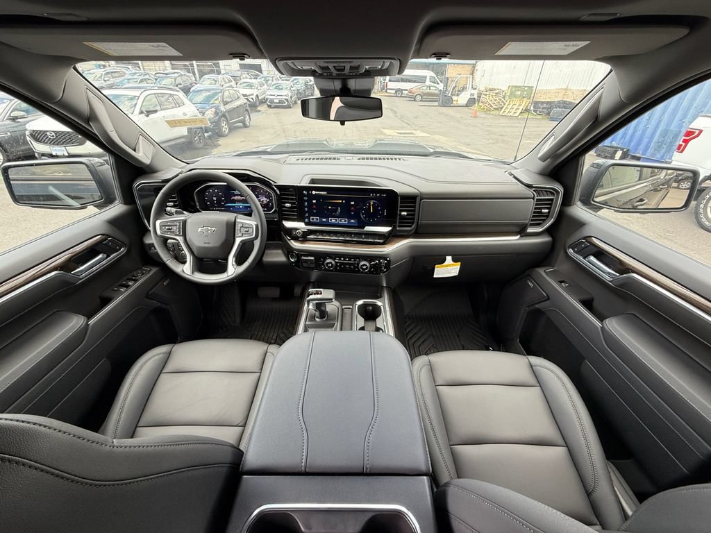 New 2026 Chevrolet Silverado 1500 LT Trail Boss w/ LT Trail Boss Premium Package AWD/4WD image 24