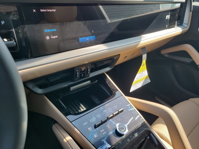New 2026 Porsche Cayenne S AWD/4WD image 30