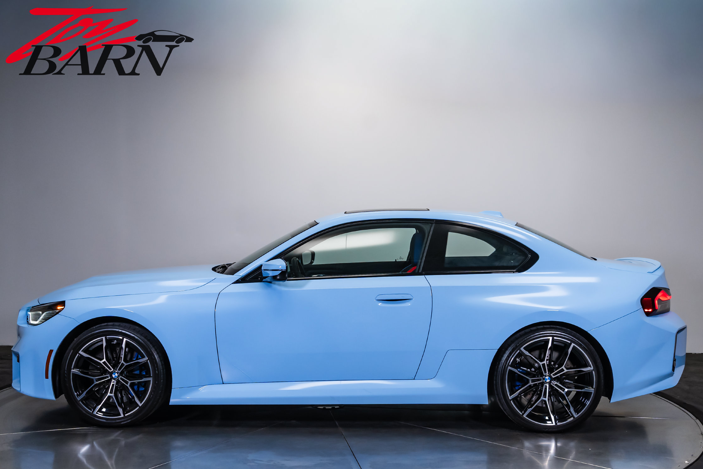 Used 2024 BMW M2 w/ Lighting Package RWD image 2