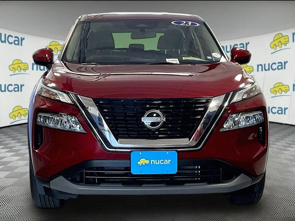 Used 2023 Nissan Rogue SV AWD/4WD image 2