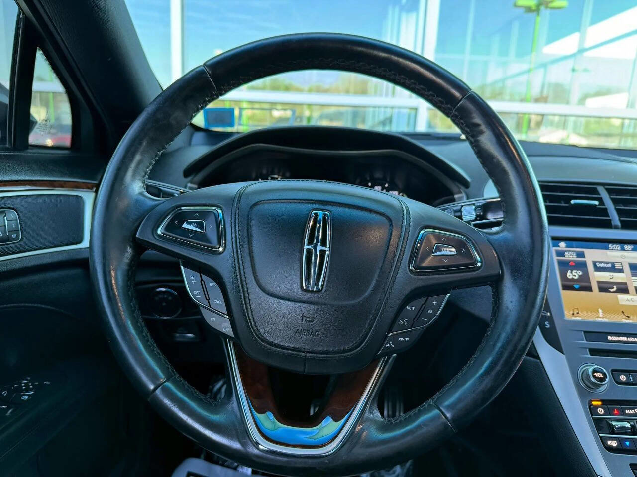 Used 2018 Lincoln MKZ Select w/ Select Plus Package image 16