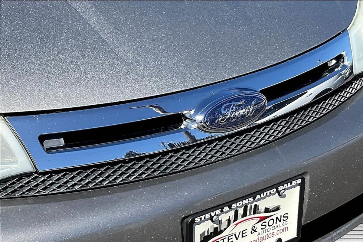 Used 2008 Ford Focus SE FWD image 31