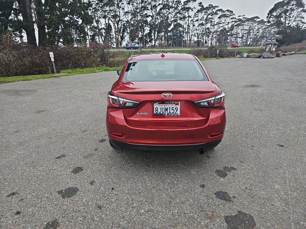 Used 2019 Toyota Yaris LE image 5