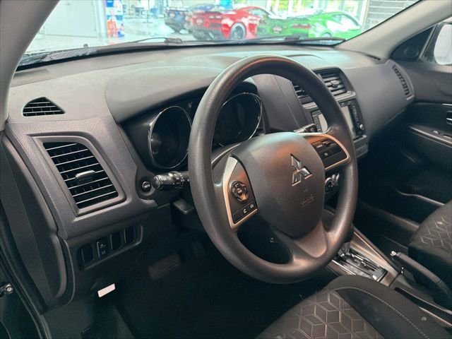 Used 2022 Mitsubishi Outlander Sport ES AWD/4WD image 14