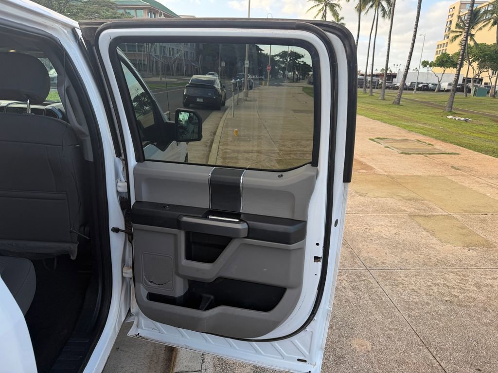 Used 2017 Ford F150 XLT w/ Equipment Group 301A Mid image 9