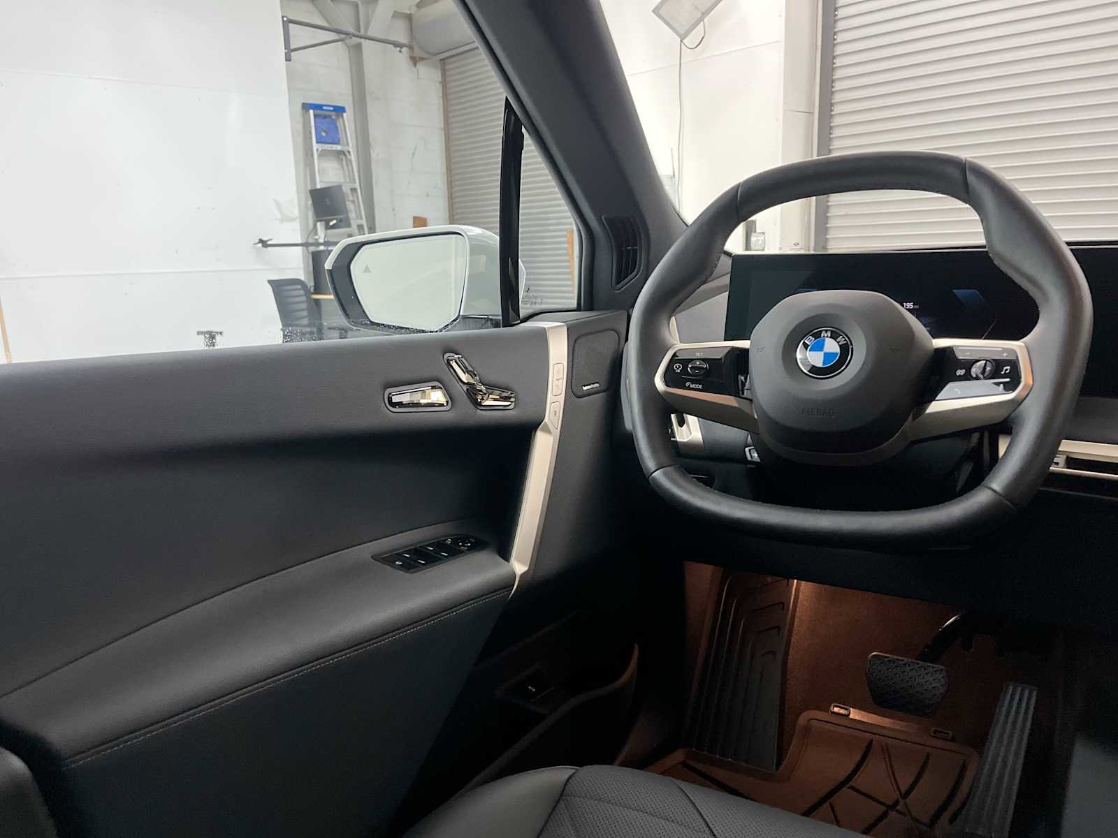 Certified 2026 BMW iX xDrive45 w/ Executive Package AWD/4WD image 15
