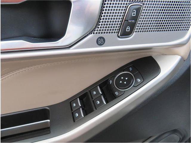 Used 2021 Ford Explorer Limited AWD/4WD image 14