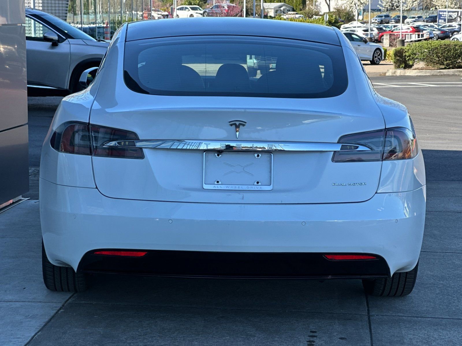 Used 2020 Tesla Model S AWD image 4