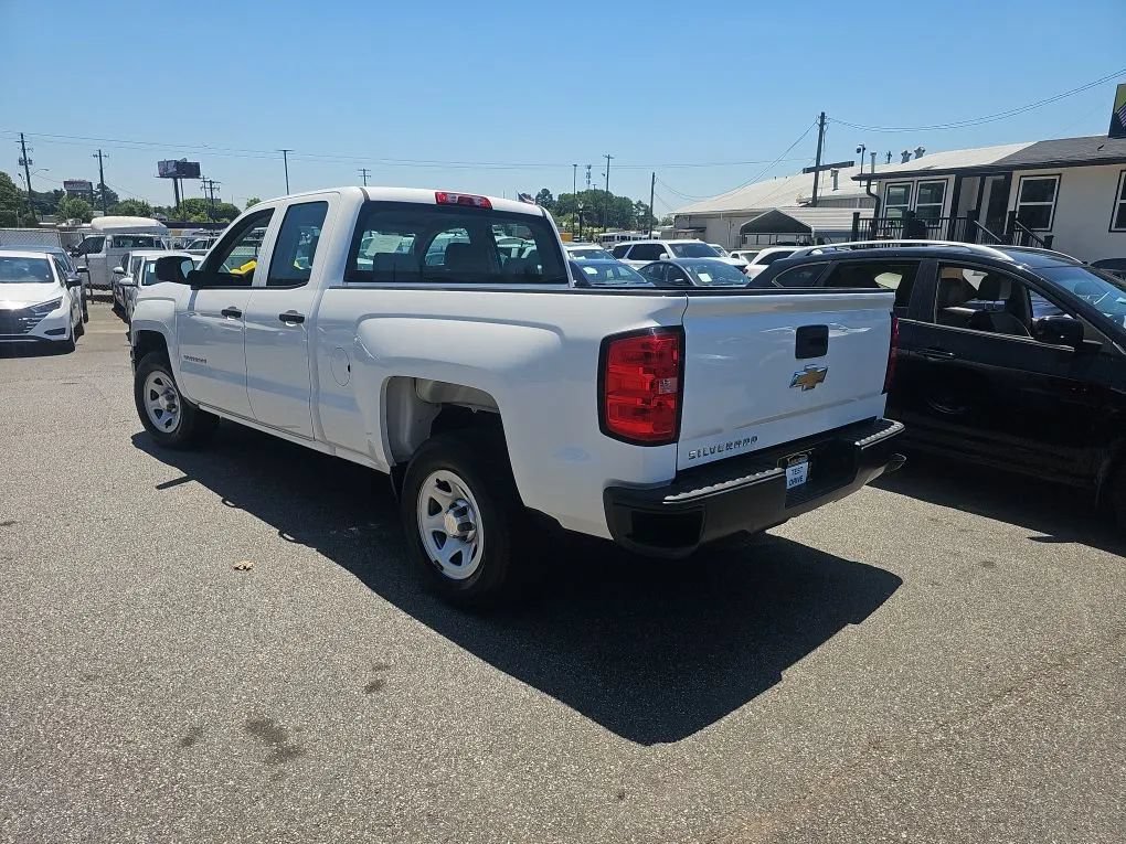 Used 2015 Chevrolet Silverado 1500 W/T RWD image 5