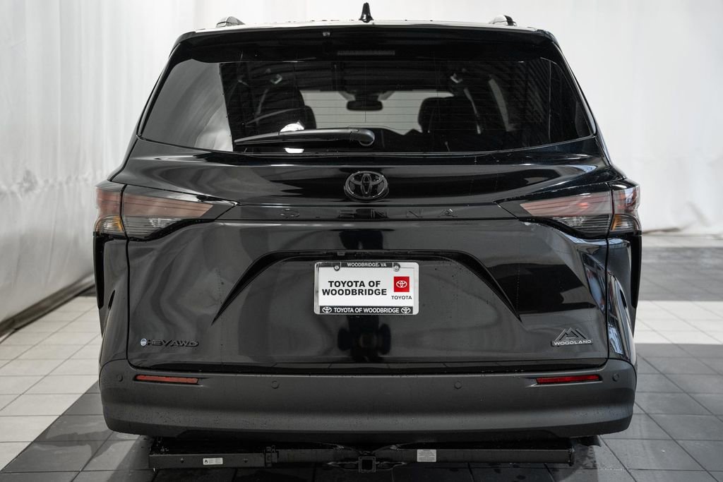 New 2026 Toyota Sienna XLE Woodland Edition image 5