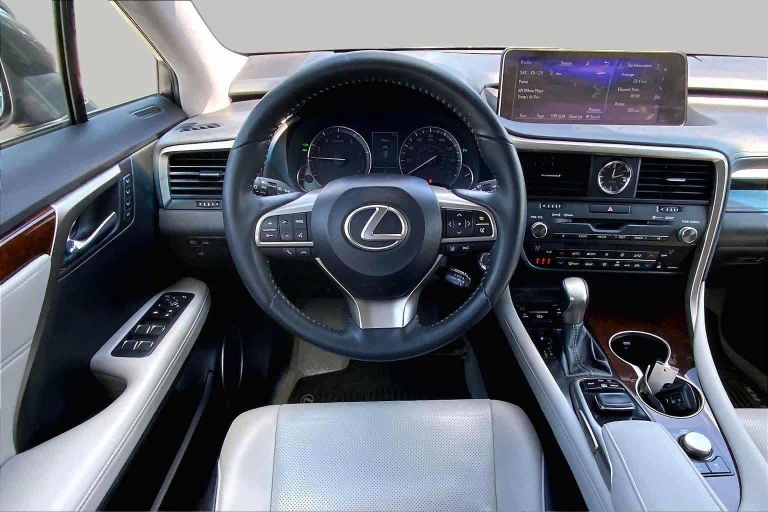Used 2017 Lexus RX 350 AWD w/ Premium Package image 6