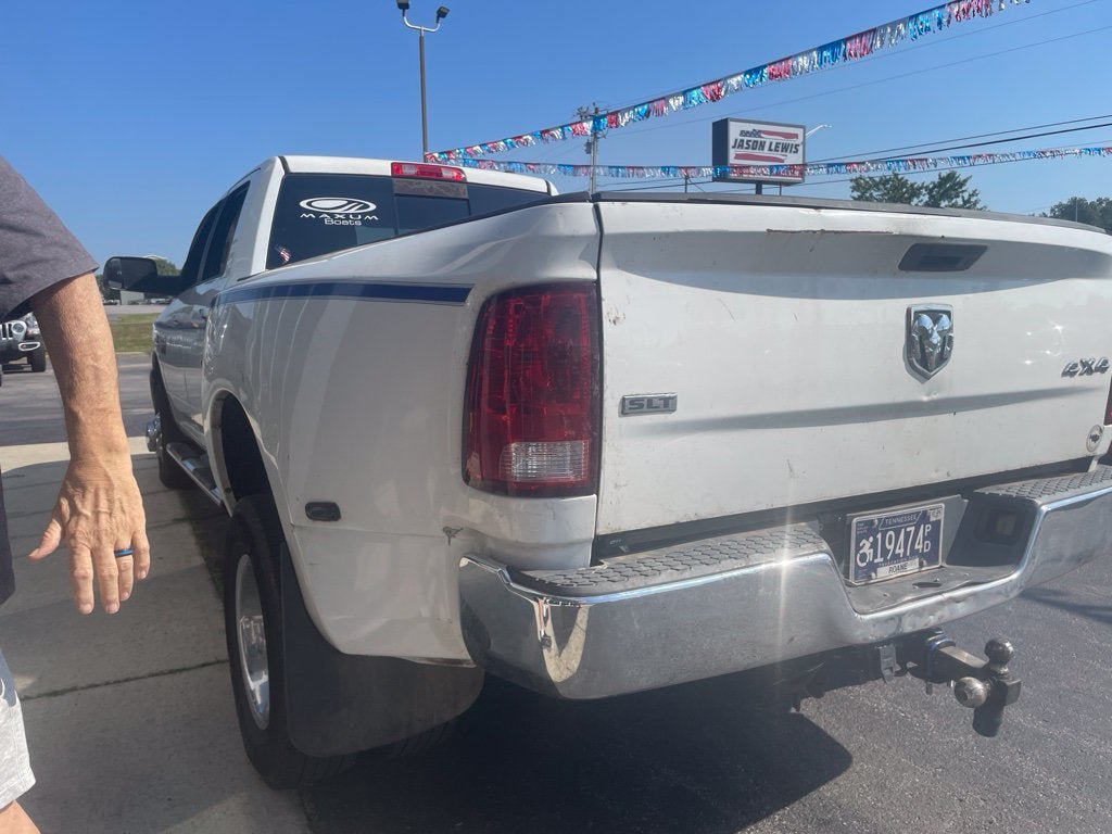 Used 2011 RAM 3500 SLT AWD/4WD image 5