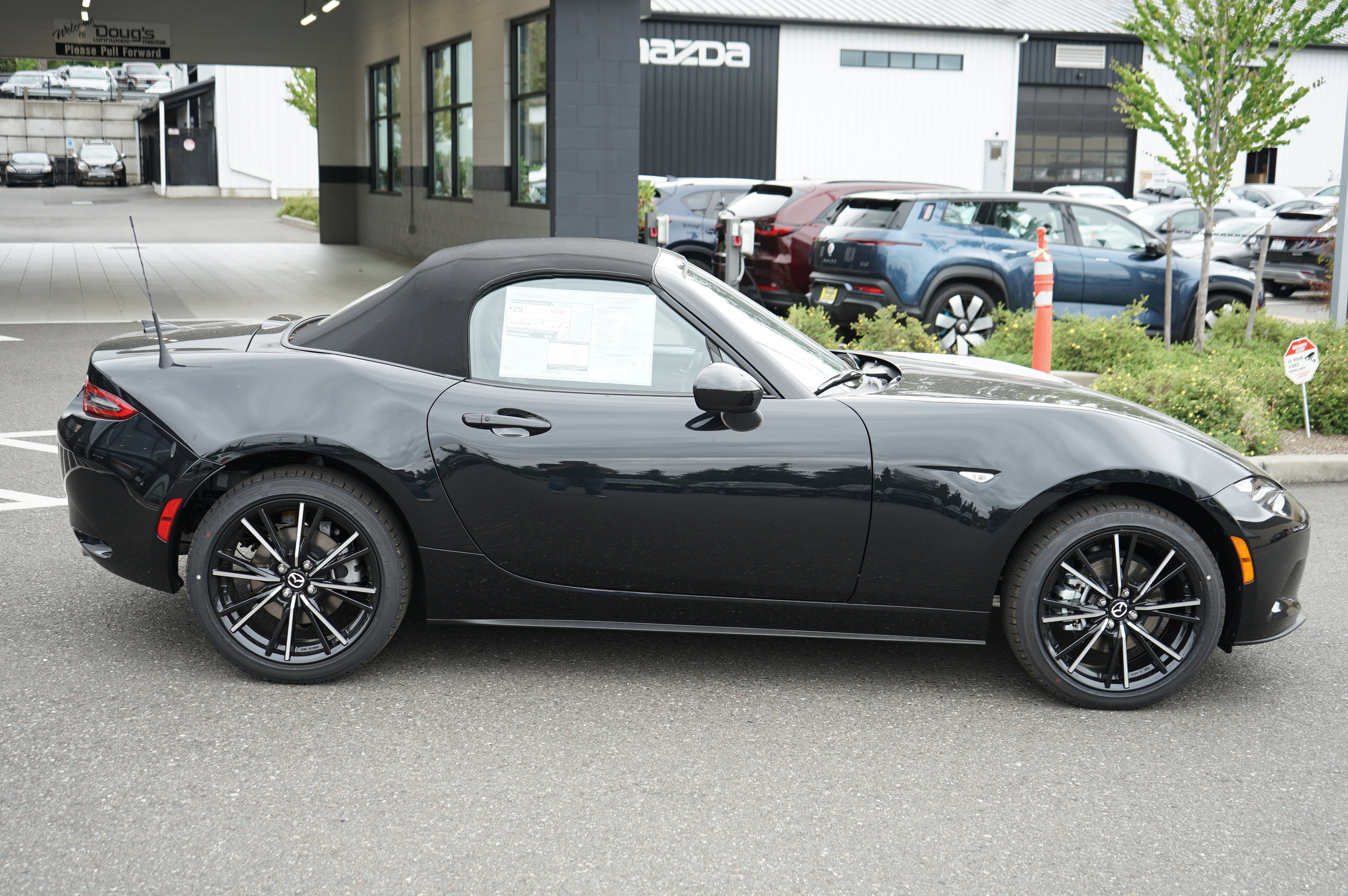 New 2025 MAZDA MX-5 Miata Grand Touring w/ Weather Package image 2