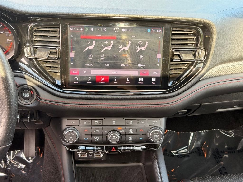 Used 2024 Dodge Durango GT AWD/4WD image 20