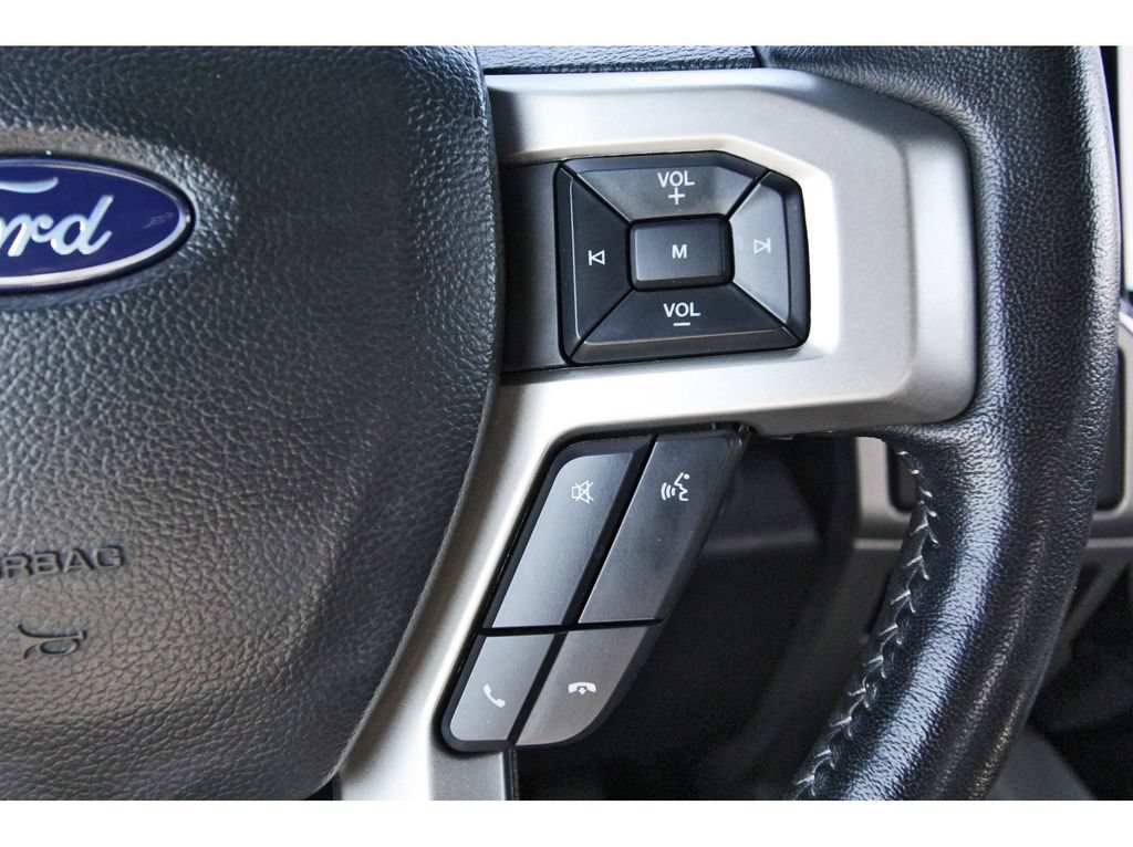 Certified 2022 Ford F350 Lariat w/ Black Appearance Package AWD/4WD image 19