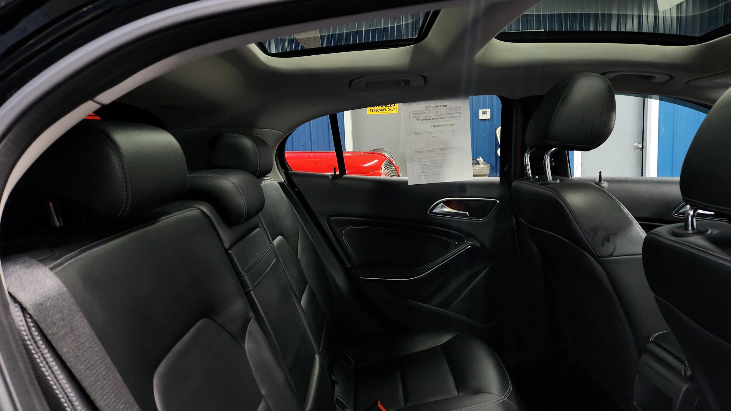 Used 2015 Mercedes-Benz GLA 250 4MATIC image 16