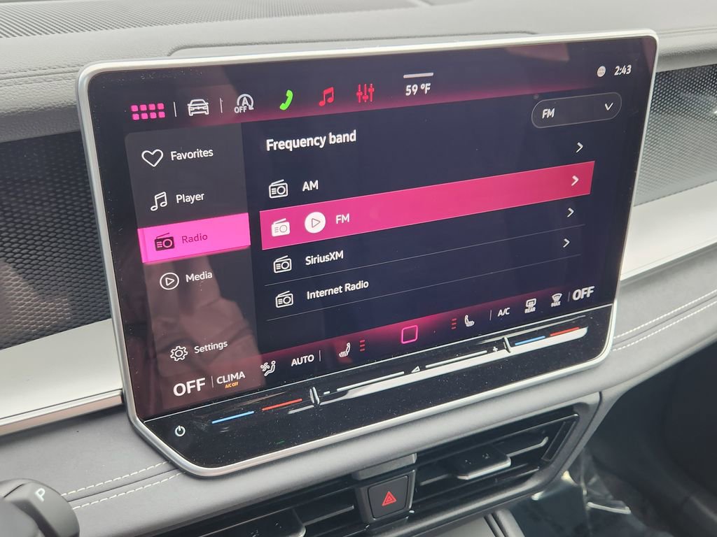 New 2026 Volkswagen Tiguan SE R-Line AWD/4WD image 8