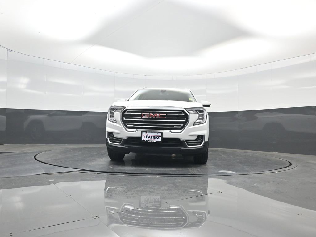 Used 2024 GMC Terrain SLT image 51