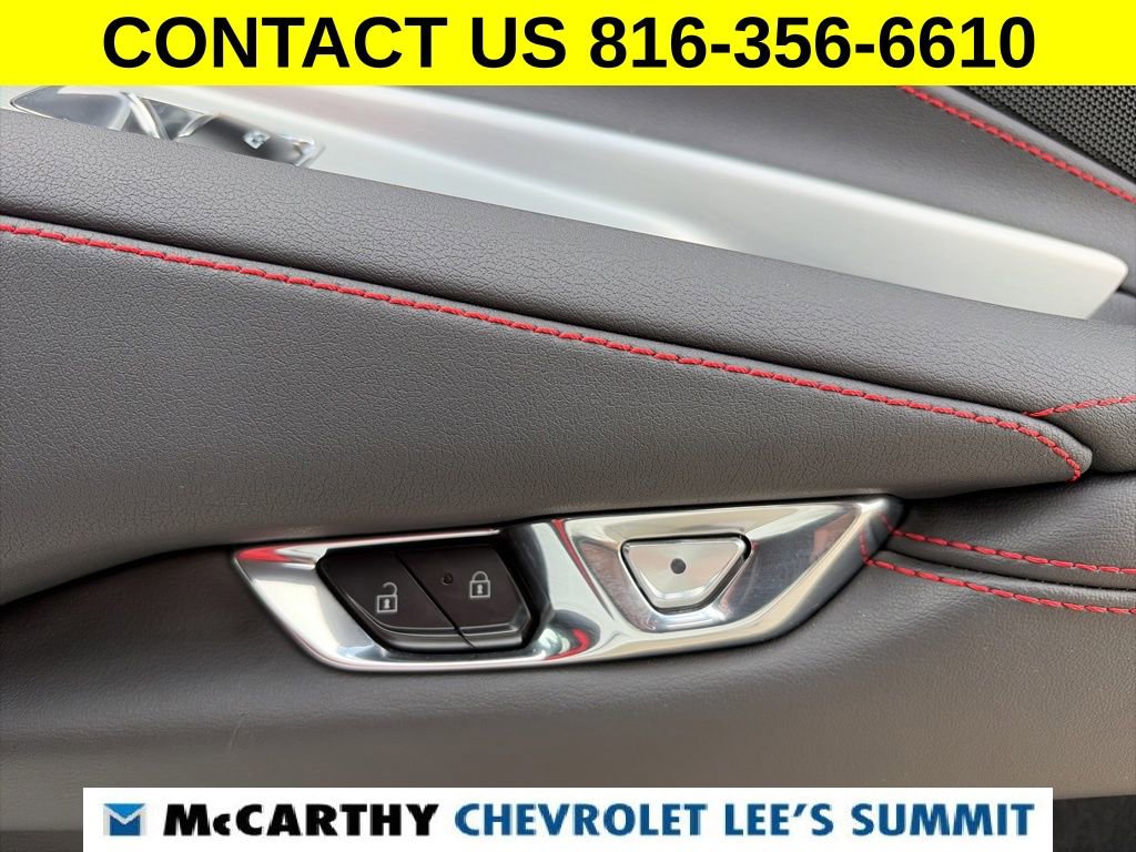 Used 2024 Chevrolet Corvette Stingray Coupe w/ 1LT RWD image 30
