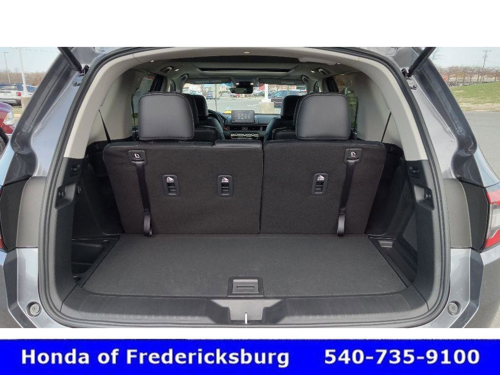 Certified 2025 Honda Pilot Elite image 38