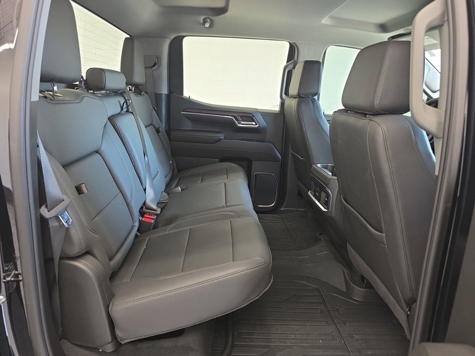 Used 2024 GMC Sierra 1500 SLT w/ SLT Premium Package image 12