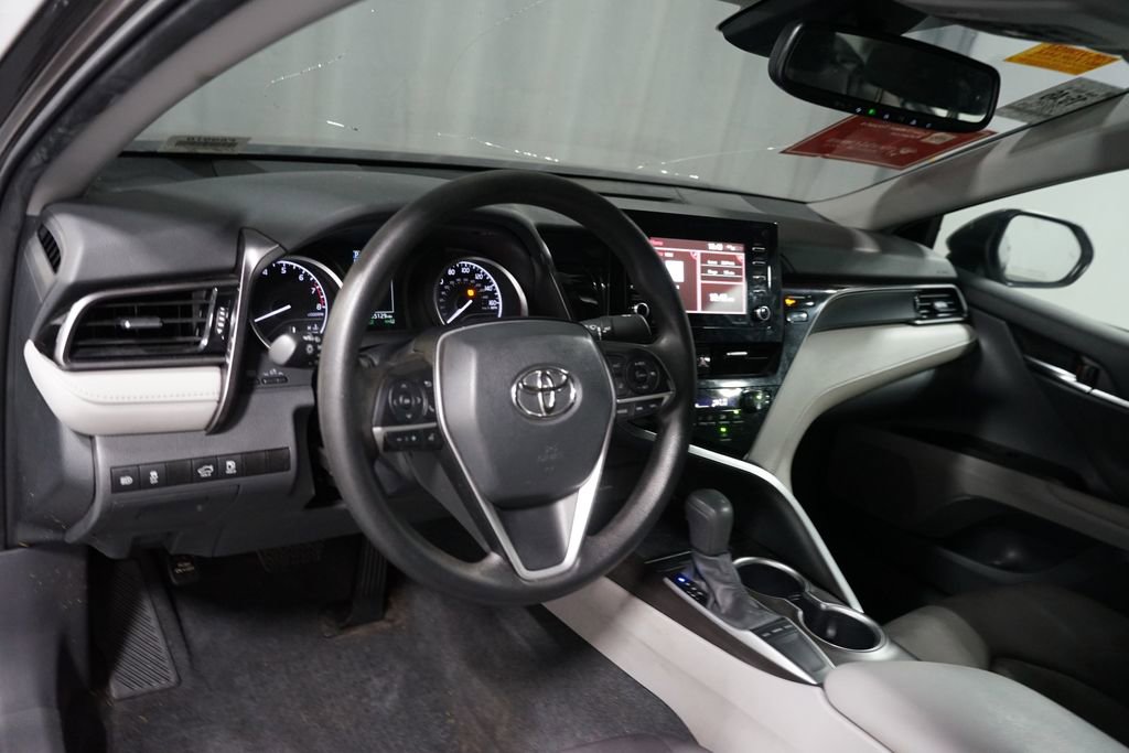 Used 2024 Toyota Camry LE w/ Convenience Package FWD image 7