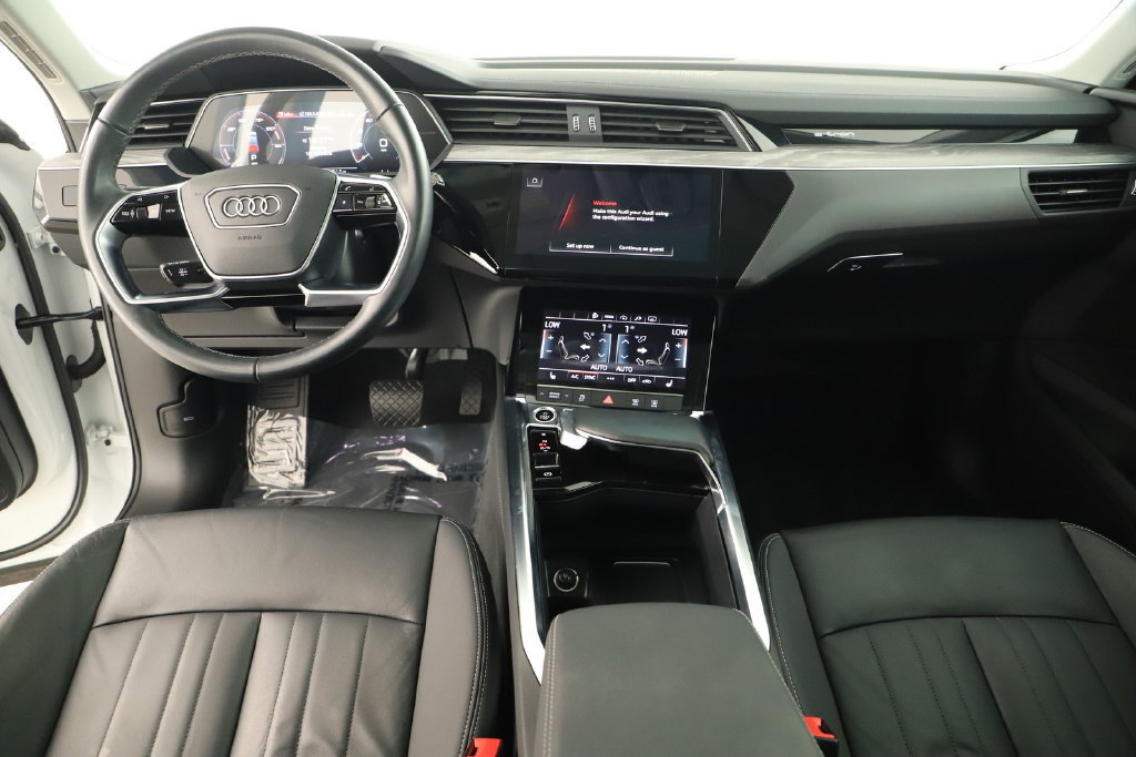 Certified 2024 Audi Q8 e-tron Premium Plus AWD/4WD image 18