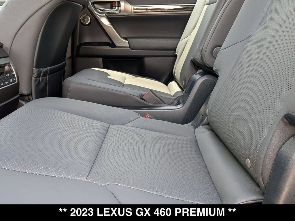 Used 2023 Lexus GX 460 Premium AWD/4WD image 3