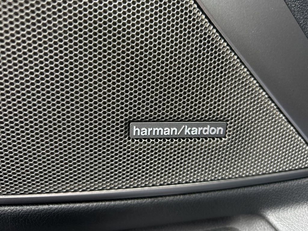 Used 2019 BMW 330i xDrive Sedan w/ M Sport Package image 27