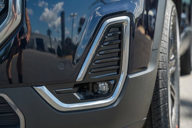 Used 2022 GMC Acadia AT4 AWD/4WD image 15