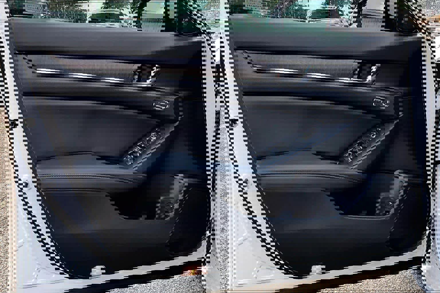 Used 2021 Honda Accord EX-L image 26