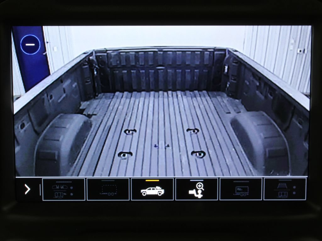 Used 2023 GMC Sierra 3500 Denali AWD/4WD image 26