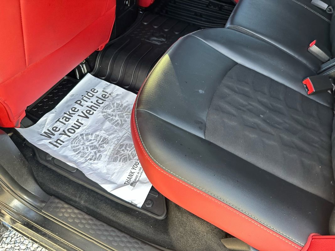 Used 2017 RAM 1500 Rebel w/ Luxury Group image 31